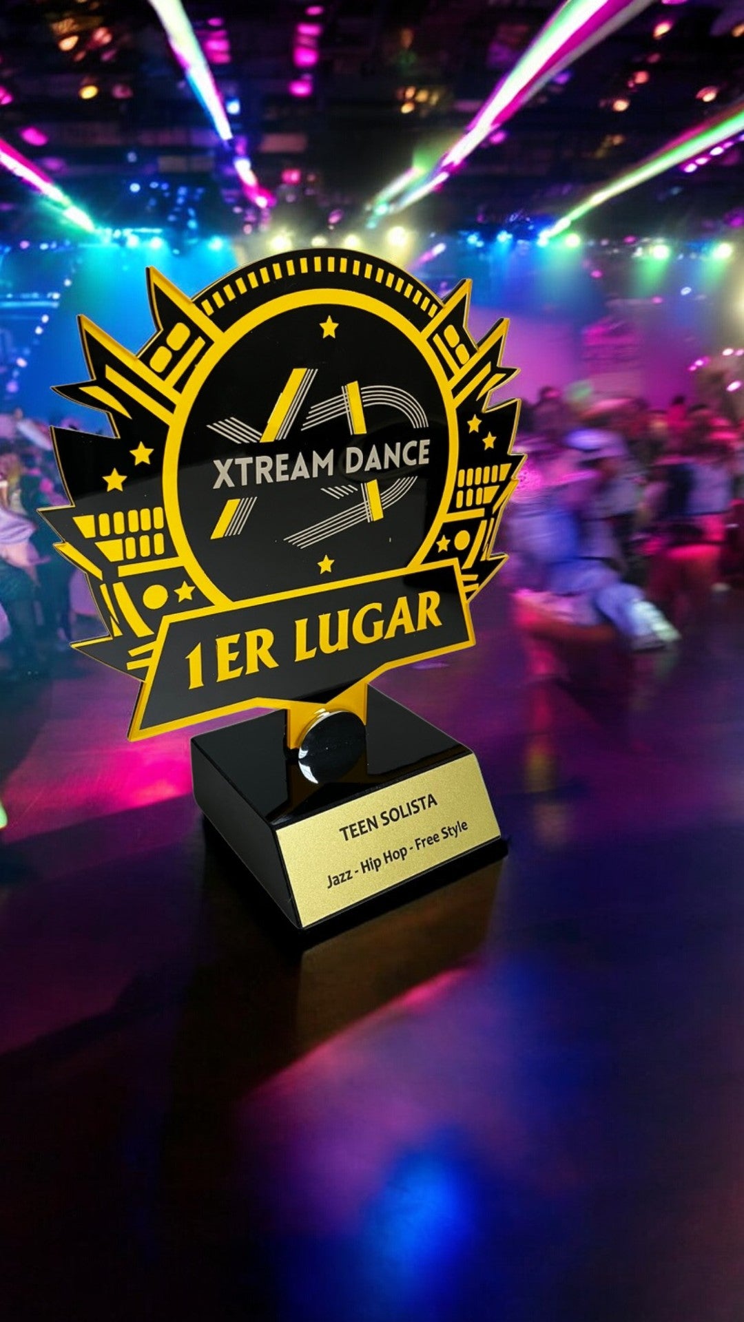 TDA117. Trofeo de danza personalizado a dos colores