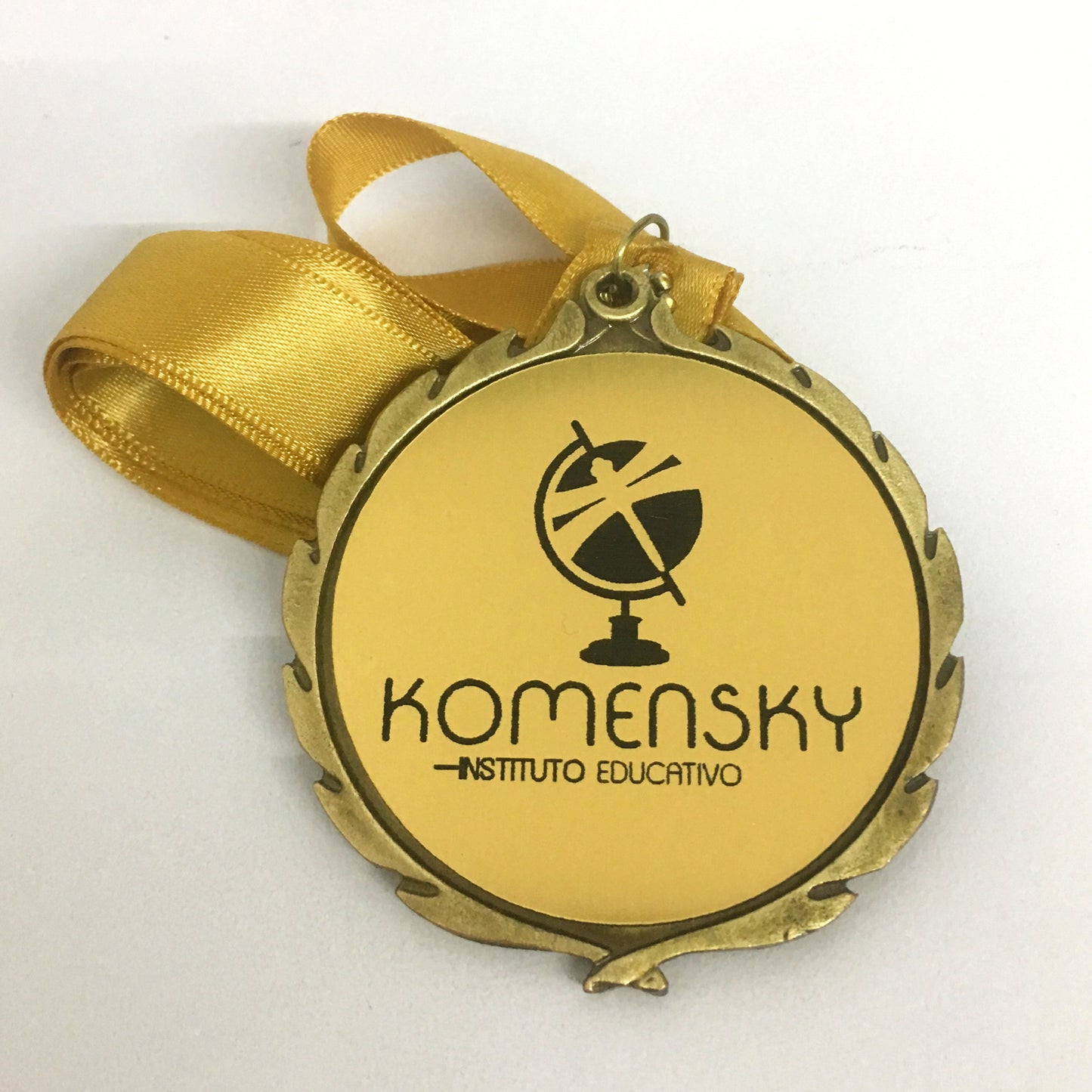 MED750. Medalla Personalizable Guirnalda (Mín. 50 piezas)