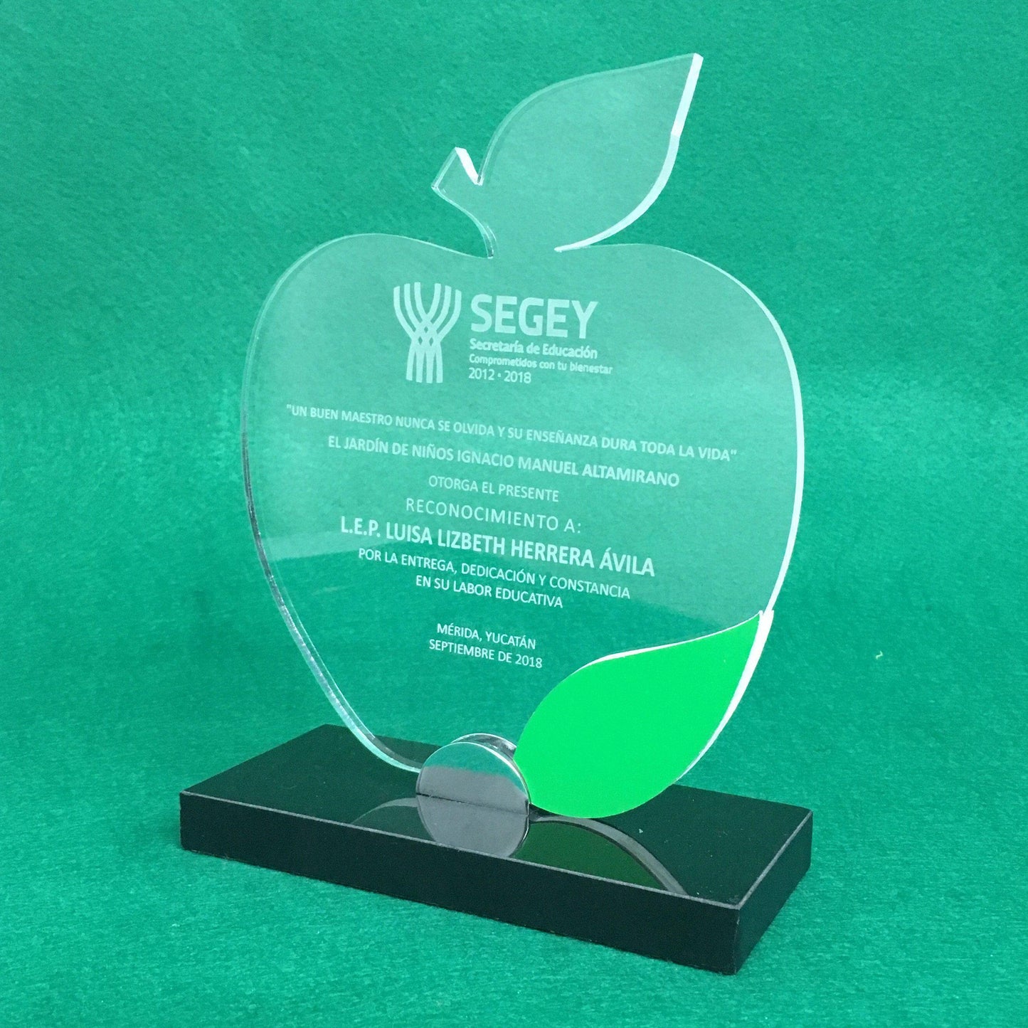 Trofeo RME410. Reconocimiento-[product_type - El Número UNO