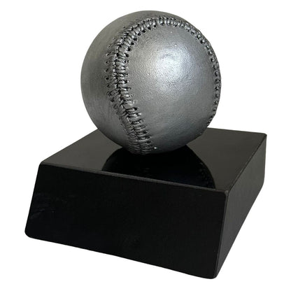 TBE101. Trofeo de béisbol resina