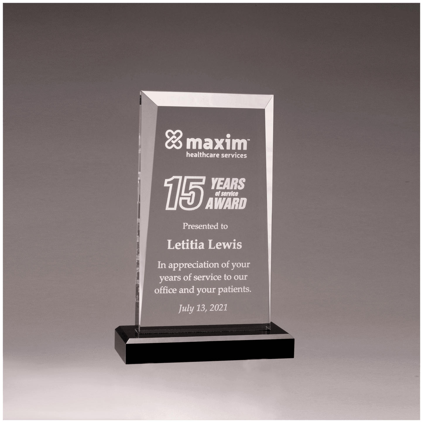 Clear Acrylic Award with Black 5 1/2" x 8 3/4" Apex Series Base