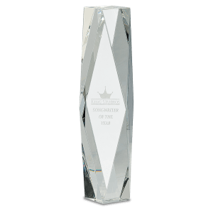 ADL09YRC. Torre Facetada De Cristal Transparente De 30 cm