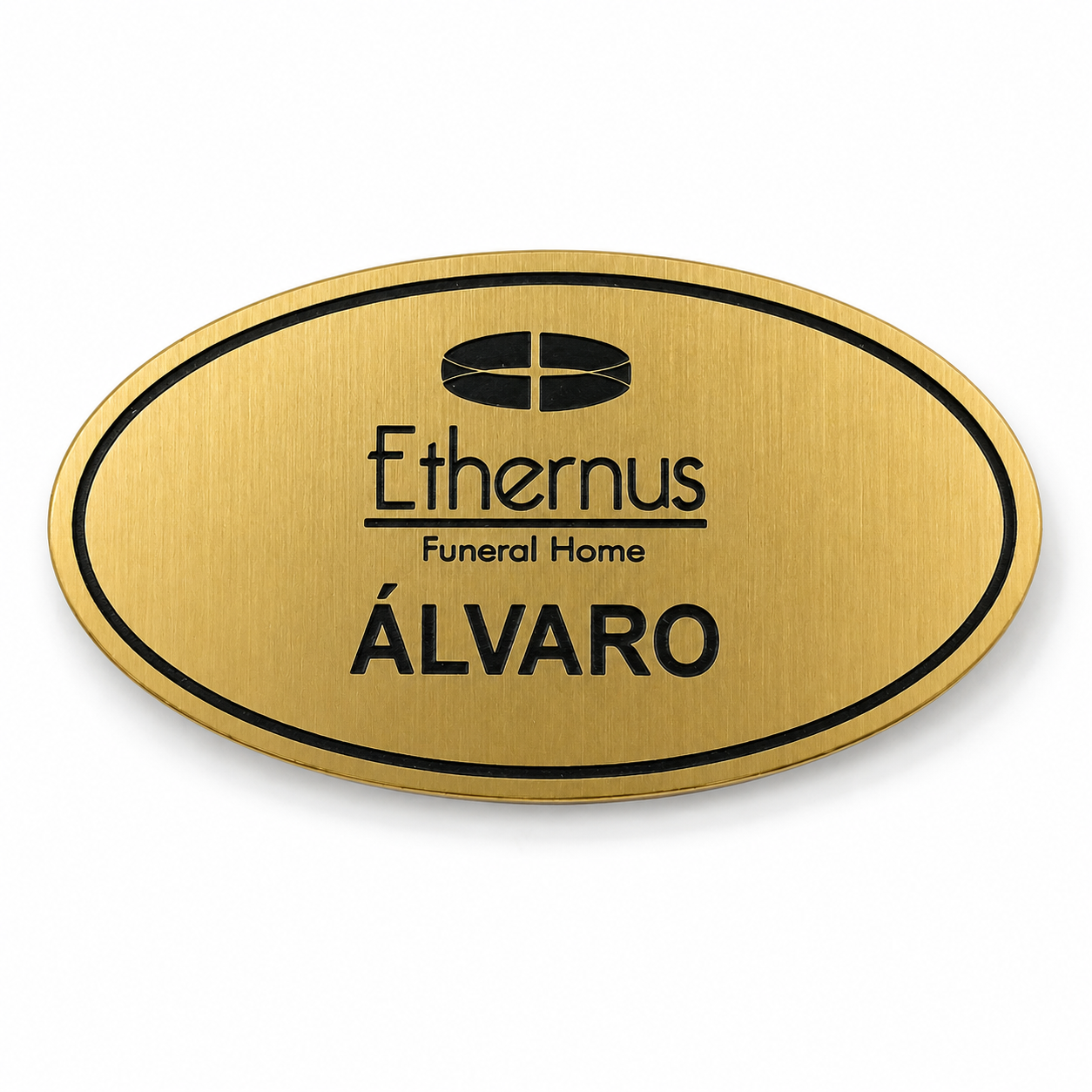 GAF600A. Gafete identificador de plástico con broche de alfiler