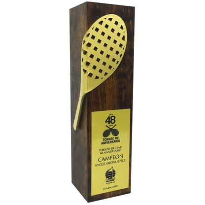 TTE885. Trofeo de Madera - El Número UNO
